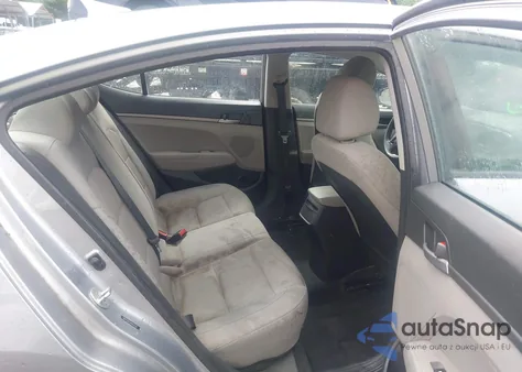 2017 Hyundai Elantra Se z USA, uszkodzony, nr VIN 5NPD74LF0HH166392